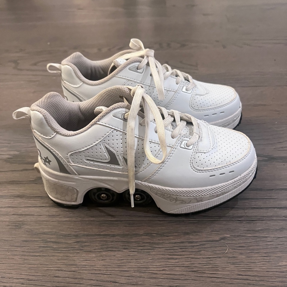 Deformation Parkour Roller Skate shoes - white - size US 4 big kids -barely used